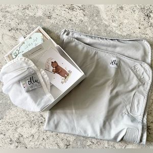 Ollie Swaddle Grey